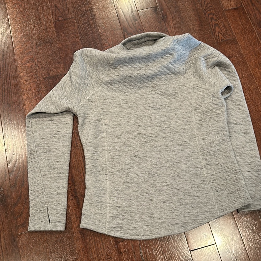 Grey - Picture 4 of 4